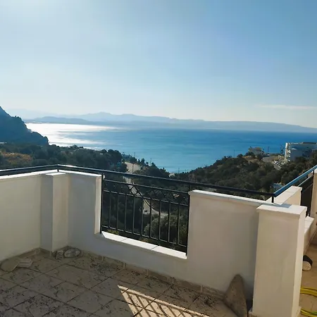 το σπίτι που σε ταξιδεύει Case de vacanță